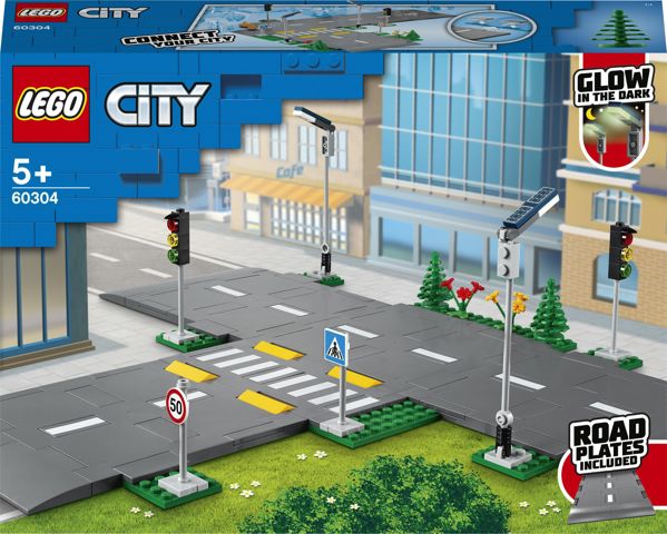 LEGO City 60304 Πλάκες Δρόμου - Σετ Κατασκευής με Φωτεινούς Σήματα και Δέντρα