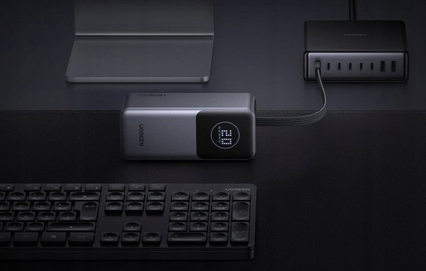 Ugreen PB723 Power Bank 20000mAh 130W, Φορητός Φορτιστής με Ενσωματωμένο Καλώδιο USB-C, Γκρι