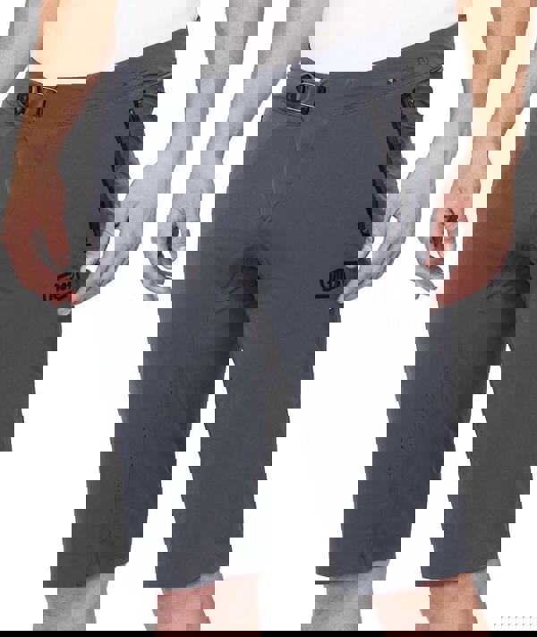 100% Ανδρικά σορτς 100% CELIUM Shorts ανθρακί μέγεθος 30 (44 EUR) (NEW 2022)