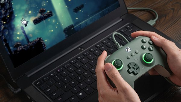 8BitDo Ultimate C Ενσύρματο Χειριστήριο Xbox