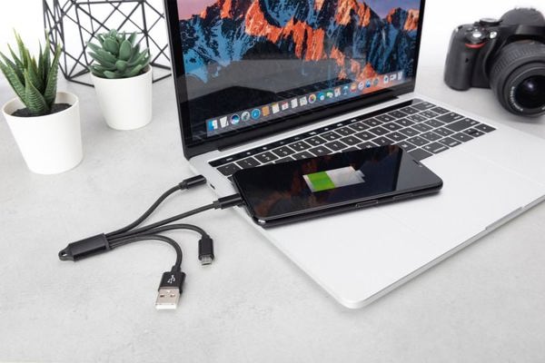Προσαρμογέας USB Digitus (DB-300160-002-S)
