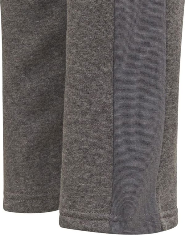 Adidas Παντελόνι adidas TIRO 21 Sweat Pant Junior GP8809 GP8809 γκρι 116 cm