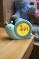 Ρολόι αφύπνισης ρυθμού ύπνου Alecto Baby Simon Snail, μέντα πράσινο
