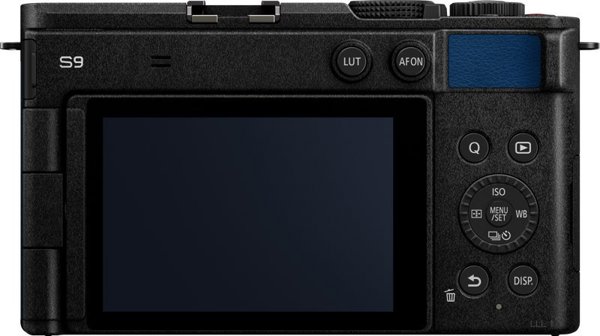 Φωτογραφική μηχανή Panasonic Lumix S9 μπλε + 18-40mm f/4.5-6.3 (DC-S9NE-A)