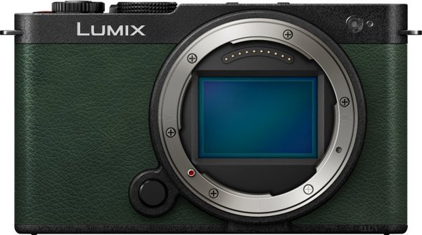 Φωτογραφική μηχανή Panasonic Lumix S9 πράσινη (DC-S9E-G)