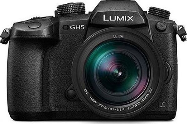 Φωτογραφική μηχανή Panasonic Lumix DC-GH5 + Leica 12-60mm