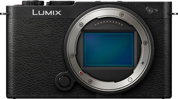 Φωτογραφική μηχανή Panasonic Lumix S9 μαύρη + 28-200mm f/4.0-7.1 (DC-S9HE-K)