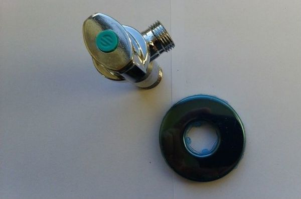 Γωνιακή βαλβίδα κατά της πέτρας Arco Nov Mac 1/2"x3/8" (NOV77MAC)
