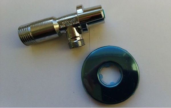 Γωνιακή βαλβίδα κατά της πέτρας Arco Nov Mac 1/2"x3/8" (NOV77MAC)