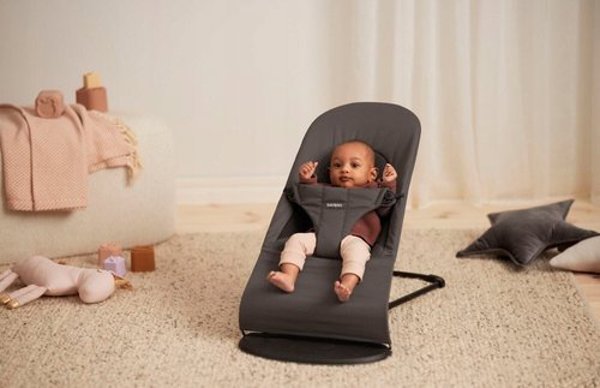 BabyBjorn BABYBJORN Bouncer Balance Soft, Woven/Jersey Tri Fabric, Dark Grey, 005021