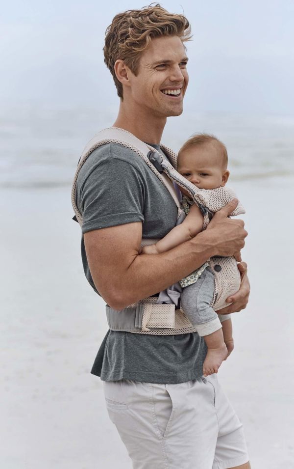 BabyBjorn Αιώρα One Air 3D σε μπεζ ροζ απόχρωση