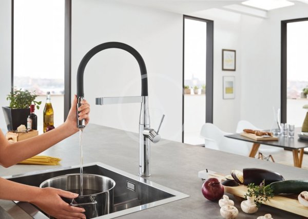 Μπαταρία κουζίνας Grohe Μπαταρία κουζίνας Essence Μονοχειριστήριο 1/2