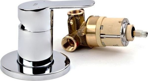 Μπαταρία ντους Grohe BauEdge χρώμιο (29040000)