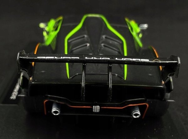 Bburago BBURAGO 1:24 automodelis Lamborghini Essenza SCV12, 18-28023