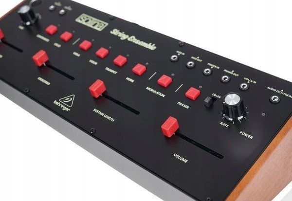 Behringer Behringer SOLINA STRING ENSEMBLE Αναλογικό συνθεσάιζερ 13806338 4033650000000