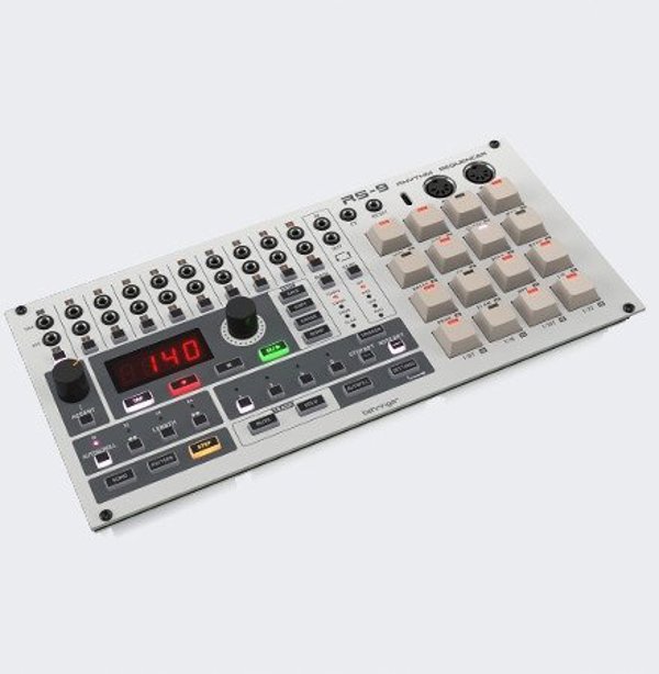Behringer RS-9 Μηχανή κρουστών σε περίβλημα eurorack