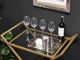 Καρότσι κουζίνας Beliani με γυάλινη επιφάνεια, χρυσό IVERA 8083197 4251682261296