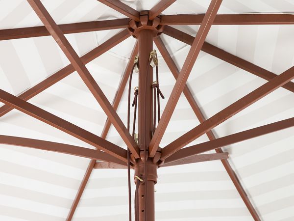 Ομπρέλα Beliani Garden 260 cm μπεζ και λευκό FERENTILLO (140309) 8397507 4251682202374