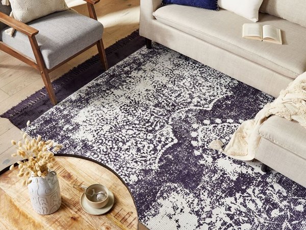 Χαλί Beliani AKARSU Vintage Βισκόζης 160x230 εκ. Μωβ με Λευκό