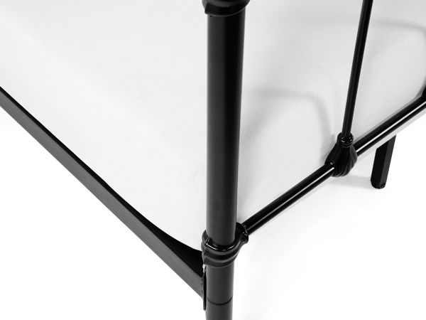 Beliani Μεταλλικό κρεβάτι 180 x 200 cm μαύρο LYNX 8406130 4260580928873