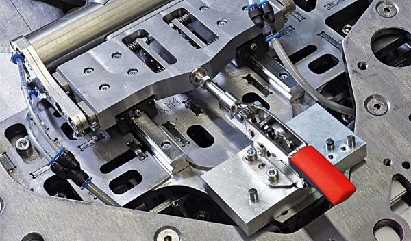 Bessey Οριζόντιος Σφιγκτήρας Κοντής Δράσης STC-IHH25, Ρυθμιζόμενος 225-245mm