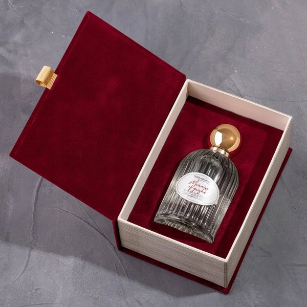 ΒΙΒΛΙΟΘΗΚΗ ΑΡΩΜΑΤΩΝ Memoirs Of Geisha EDP spray 100ml