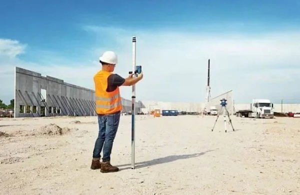 Bosch Bosch δέκτης λέιζερ LR 60 Professional + βάση στήριξης (μπλε/μαύρο)