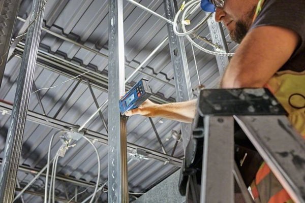Bosch Bosch δέκτης λέιζερ LR 60 Professional + βάση στήριξης (μπλε/μαύρο)