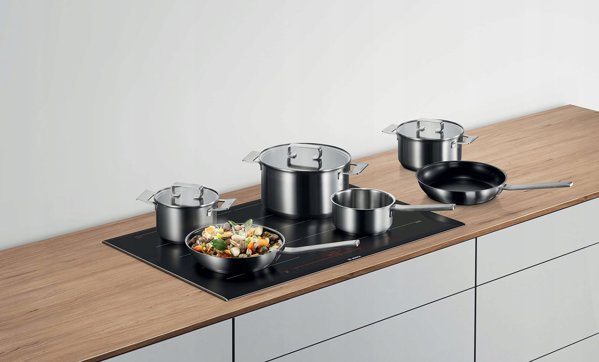 Σετ κατσαρολών Bosch HEZ9SE060