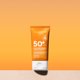 Clarins CLARINS ΑΝΤΗΛΙΑΚΗ ΚΡΕΜΑ ΠΡΟΣΩΠΟΥ SPF50 50ML