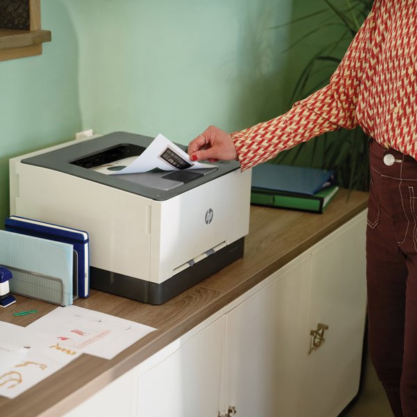 Color LaserJet Pro 3202dw