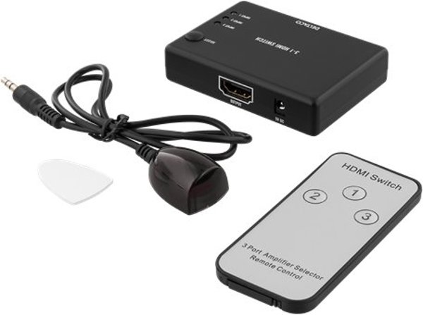 Deltaco Διακόπτης DELTACO 3in-1out, 60Hz, 7.1 ήχος, Ultra HD, μαύρο / HDMI-7042