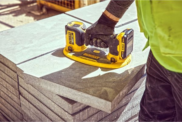 DEWALT. VACUUM LIFT GRABO 18V DCE590D1T 1x2Ah