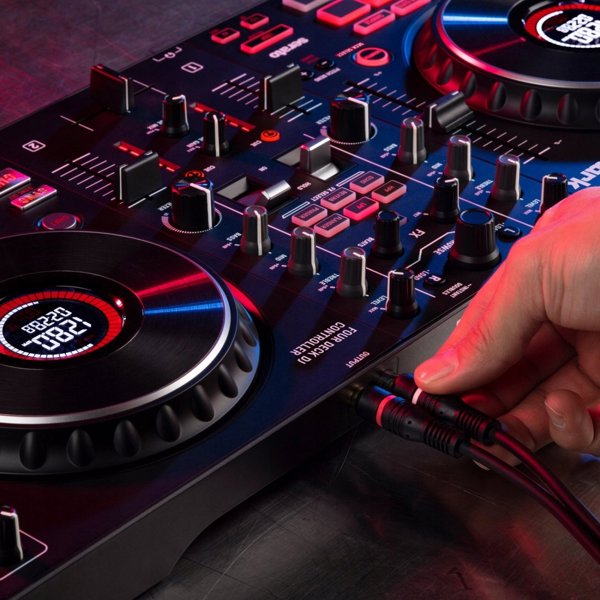 DJ ελεγκτής Mixtrack Platinum FX Numark