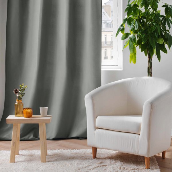 Θερμομονωτική κουρτίνα Douceur d`Interieur με κρίκους, διπλής στρώσης μικροΐνας 135 x 260 εκ.