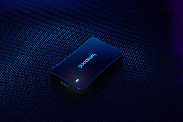 Εξωτερικός δίσκος SSD GoodRam HX200 2TB Μαύρος (SSDPR-HX200-2K0)