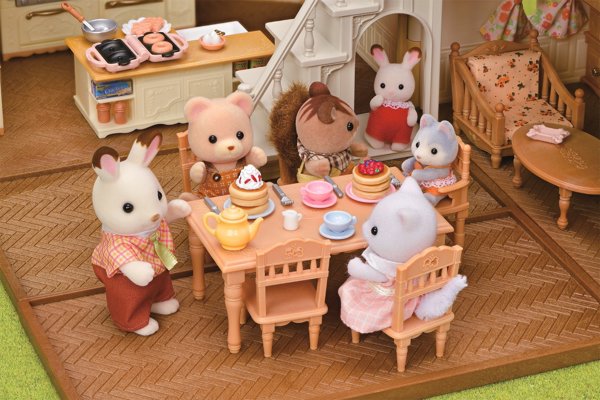 Epoch SYLVANIAN FAMILIES σετ παιχνιδιού Κόκκινη Στέγη Εξοχική Κατοικία