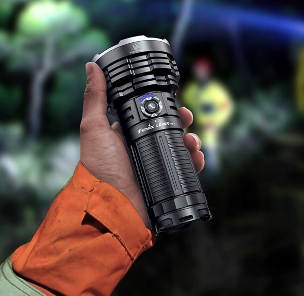 Fenix LR40R V2.0 -φακός αναζήτησης, 15000 lm
