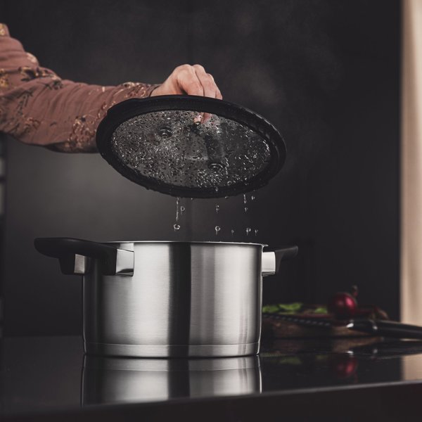 Σετ ανοξείδωτων κατσαρολών Florina Chef από τον Mateusz Gessler 1,8 l και 2,5 l και 3,5 l και 6 l
