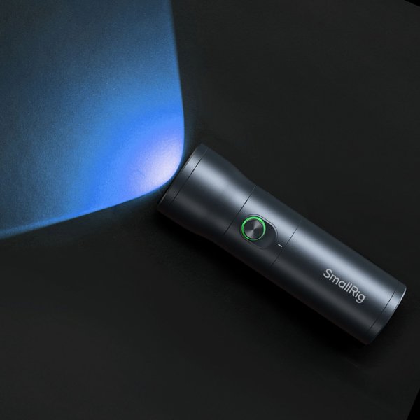 Φορητό φωτιστικό LED με ρυθμιζόμενη εστίαση RF 10C