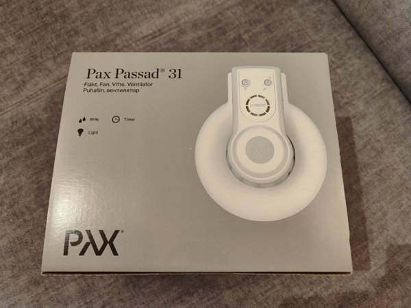 FRESH Ανεμιστήρας Pax Passad 31 για τοίχο με προστασία από τον άνεμο, έλεγχο υγρασίας, αισθητήρα PIR και χρονοδιακόπτη μέσω αισθητήρα PIR. Ροή αέρα 95m³/h, διαστάσεις Ø172x210/Ø100mm