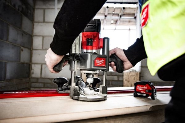 Frezarka Milwaukee MILWAUKEE.MILLING MACHINE M18FR12KIT-0P 8, 12mm