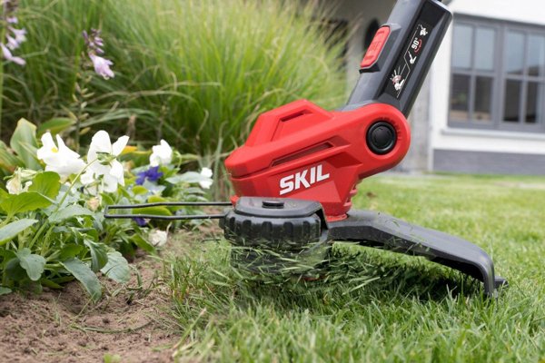 GRAS TRIM CORDL 25CM 20V 2AH GT1E0231AA