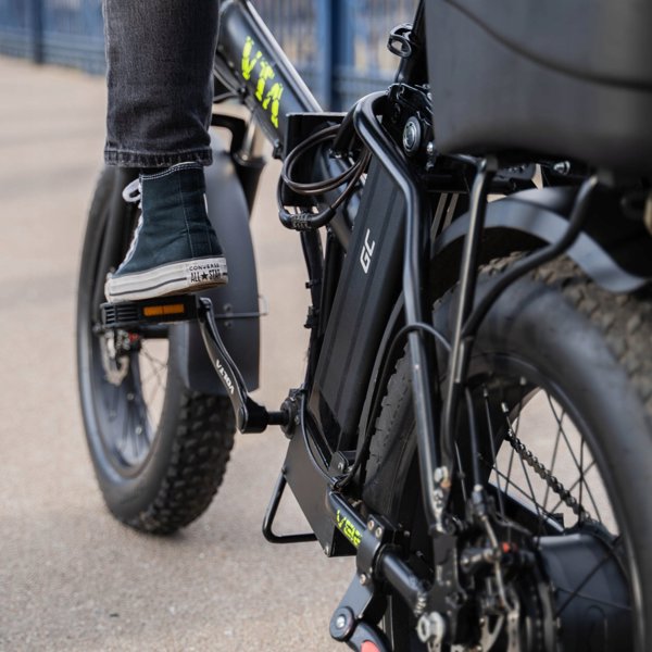 Green Cell Green Cell - Μπαταρία GC Silverfish για ηλεκτρικό ποδήλατο E-Bike με φορτιστή 24V 10.4Ah 250Wh Li-Ion XLR 3 PIN