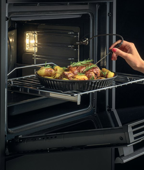 Haier HWO60SM6T5BH  Built in Oven, A+, Capacity 70 L, Black | Haier