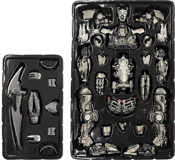 Hasbro Transformers Decepticons Scourge 22cm Συλλεκτική φιγούρα ZA5474