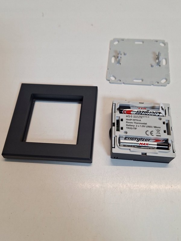 HomeMatic IP Homematic IP wall thermostat with humidity sensor (HmIP-WTH-A) (anthracite)