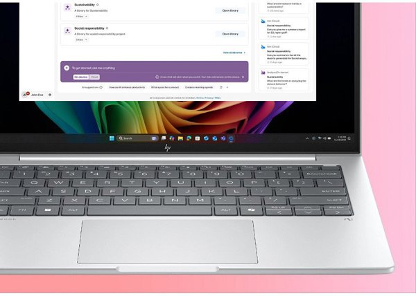 HP EliteBook 8 G1i Next Gen AI PC Copilot+ PC Intel Core Ultra 7 258V Laptop 35,6 cm (14") WUXGA 32 GB LPDDR5x-SDRAM 1 TB SSD Wi-Fi 7 (802.11be) Windows 11 Pro Srebrny
