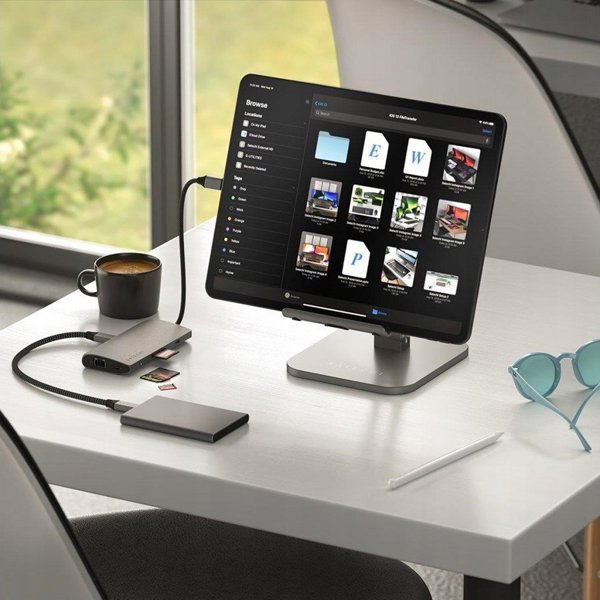 Προσαρμογέας HUB USB Satechi Satechi USB-C Multiport 8K USB-C / USB-C, HDMI, 3xUSB-A 3.2 Gen 2 10Gbps, USB-A 3.2 Gen 1 5Gbps, SD/TF space gray