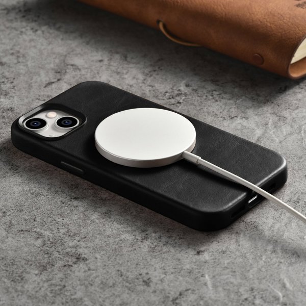 iCarer iCarer Oil Wax Premium Leather Case δερμάτινη θήκη iPhone 14 Plus μαγνητική με MagSafe μαύρο (WMI14220703-BK)